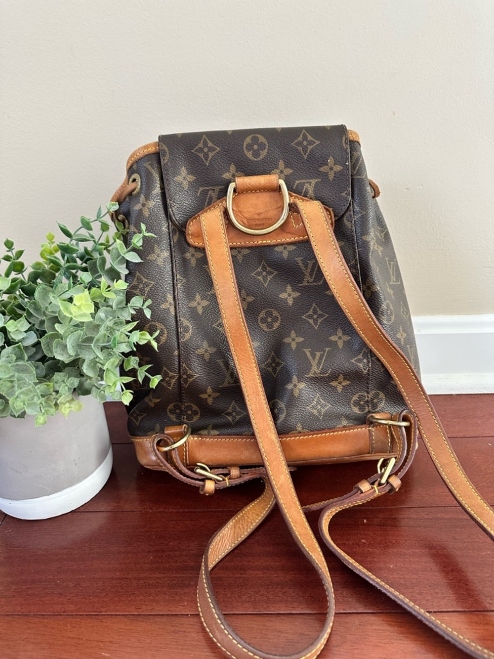 Louis Vuitton Backpack - Picture 2 of 7